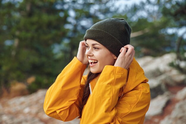 Gdzie w przyrodzie możemy spotkać alkiny?