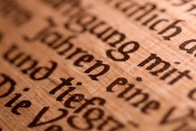 Jak Roznice Hochdeutsch Dialekty wpływają na komunikację w Niemczech?