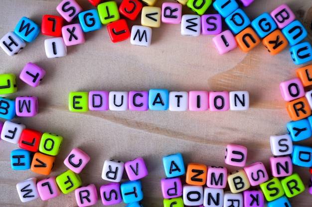 Jaka metoda Tusk nauczył się angielskiego?