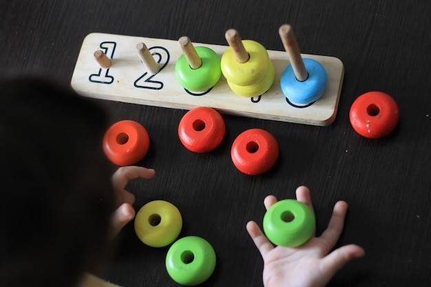 Przedszkole Montessori na czym polega i czym różni się od tradycyjnych placówek?