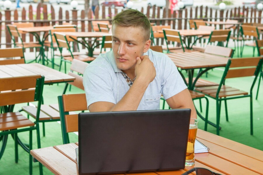 Dlaczego polski system edukacji jest zły według uczniów i nauczycieli?